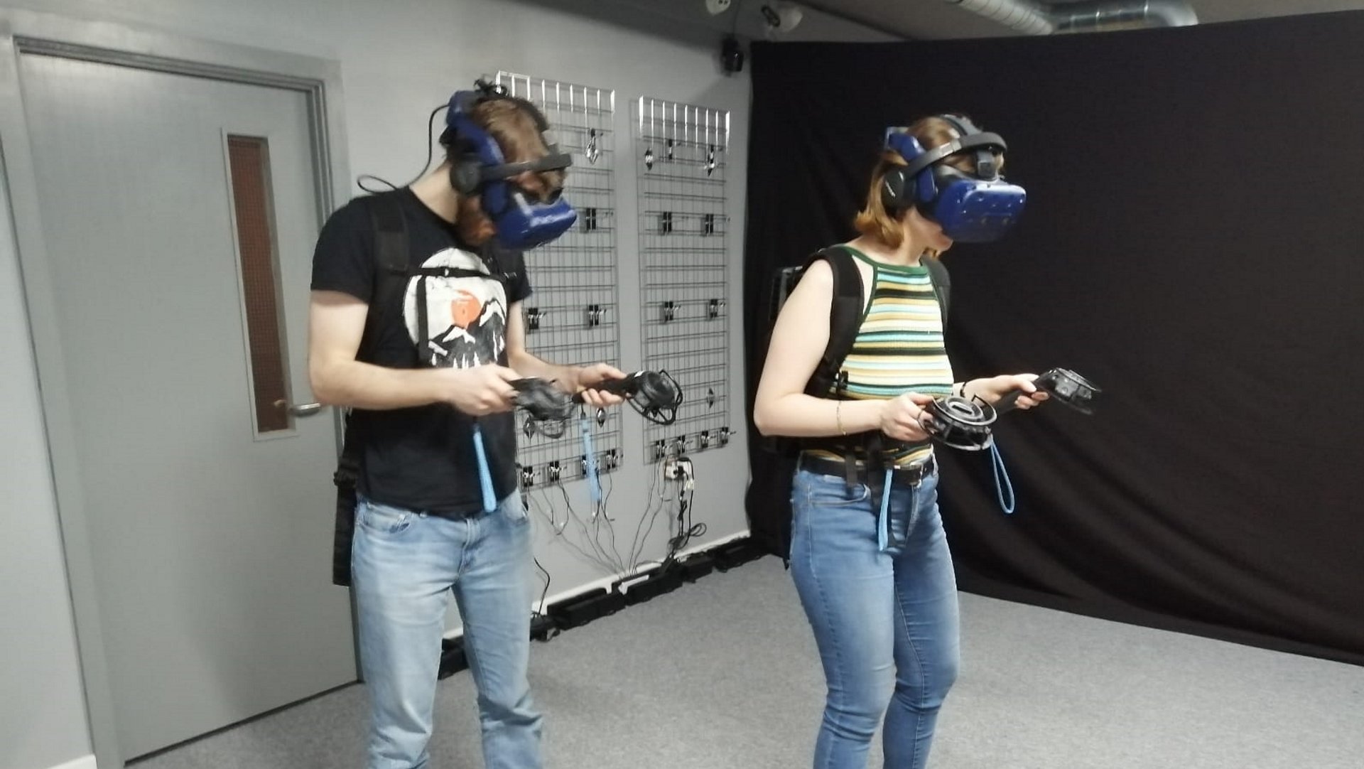 Trying out the Huxley VR Escape Room